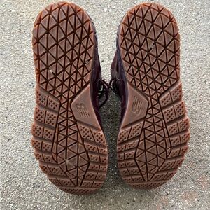 New Balance Fresh Foam Paradox sneaker boots in chocolate cherry